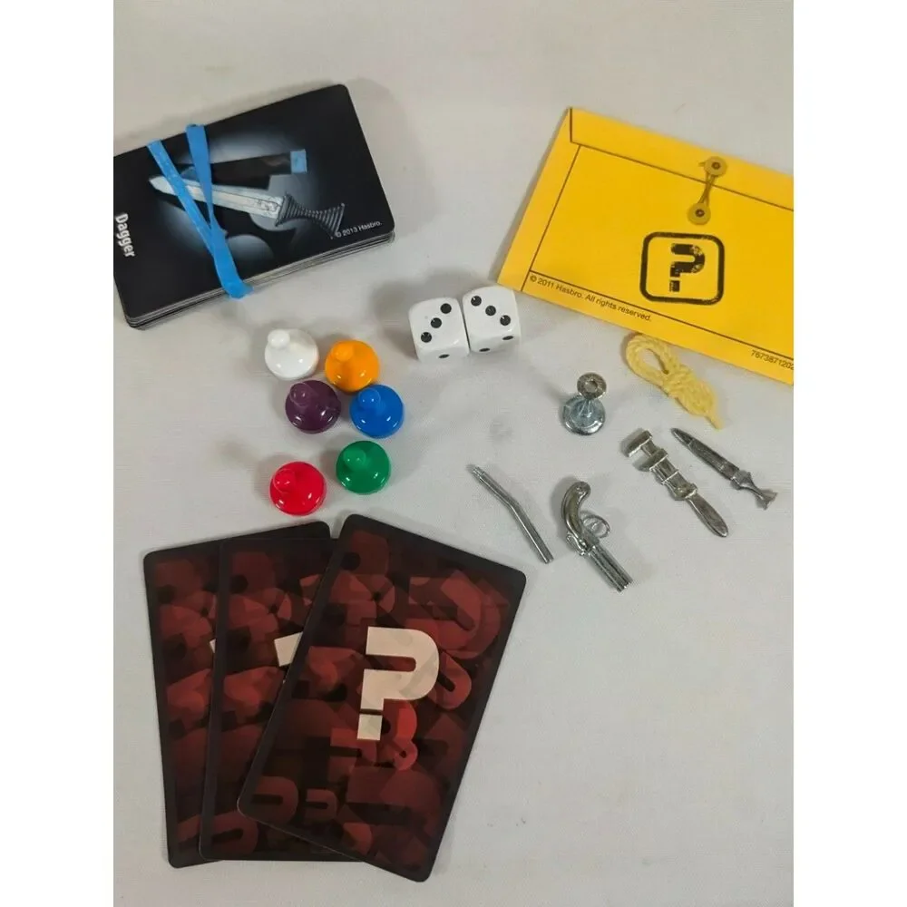 Clue Classic Mystery Game A5826 2013 Mansion Boardwalk - Complete Hasbro